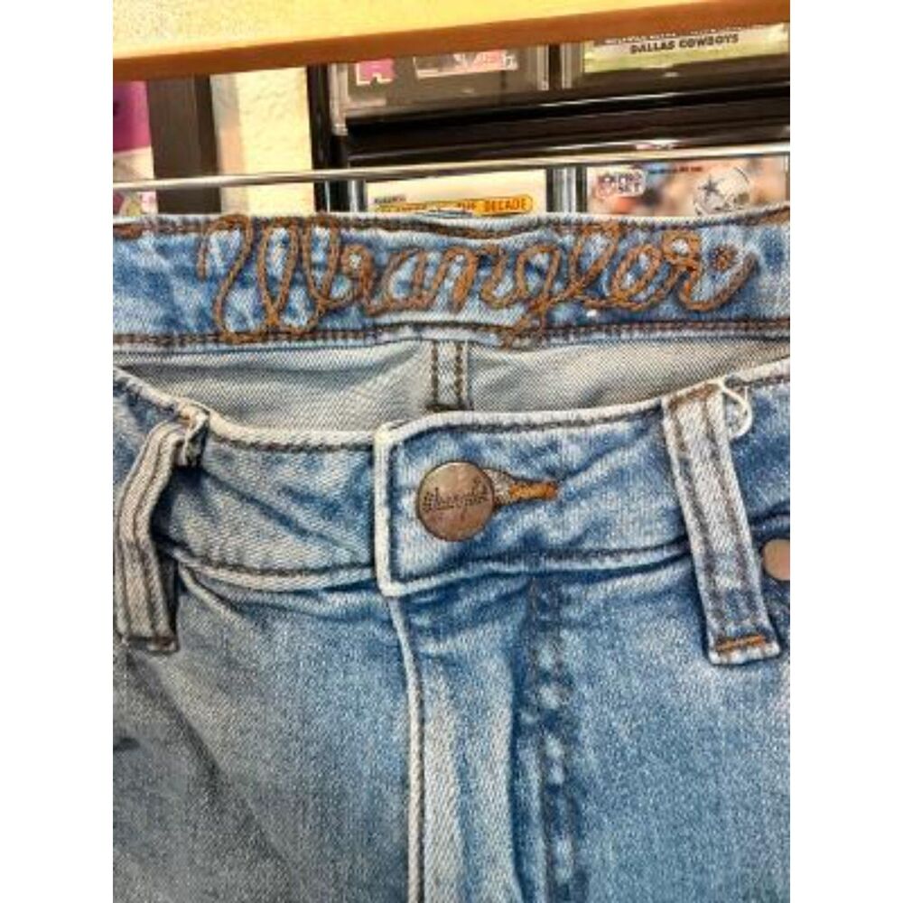 Wrangler Retro High Rise Trouser Flare Denim Jeans - Picture 4 of 5